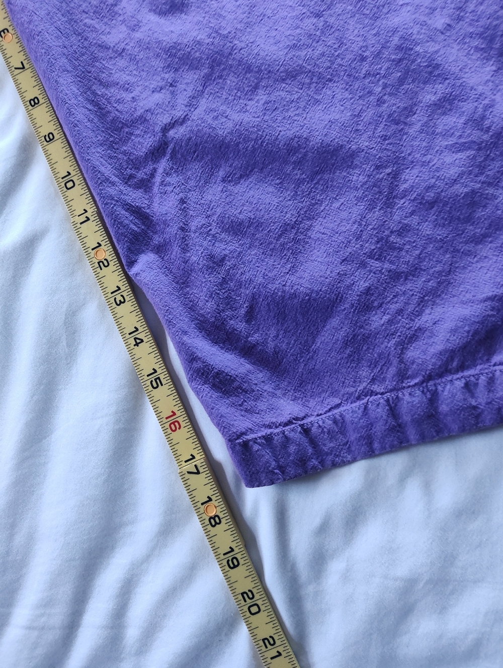 Bobbie Brooks Woman Capri's. Size 18W/20W. Elastic Waist. 18" Inseam. - Picture 8 of 8
